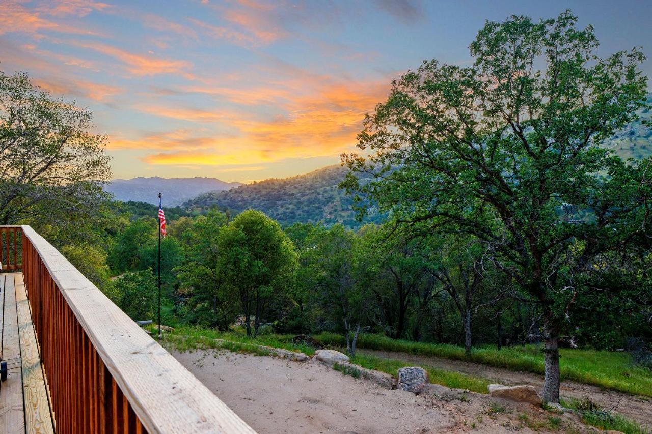 Casita 3 Rios Secluded Mountain Top Home Minutes To Sequoias & Kings Canyon Three Rivers Exterior foto